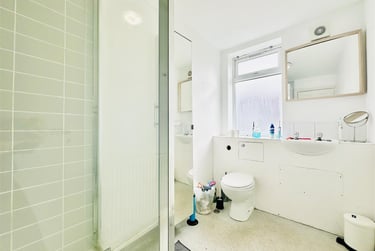 6 bed house, Elmsthorpe Avenue, Lenton, Nottingham, NG72BU - Image 2